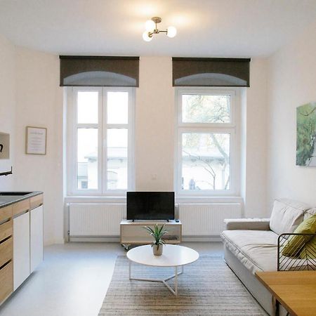 Madflats Hotel-Apartments S-Bahn Friedenau Berlino Esterno foto