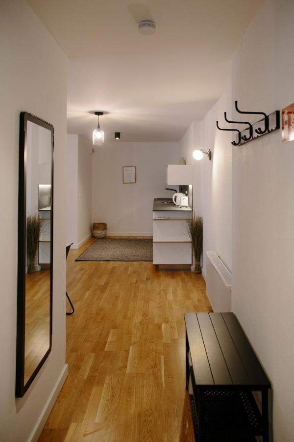 Madflats Hotel-Apartments S-Bahn Friedenau Berlino Esterno foto